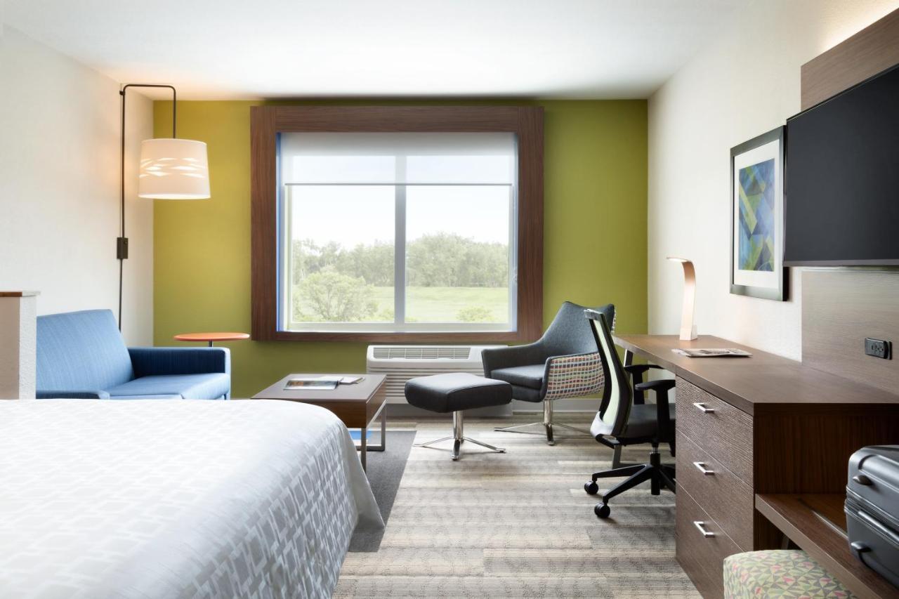 Holiday Inn Express & Suites - Painesville - Concord By Ihg Exterior foto