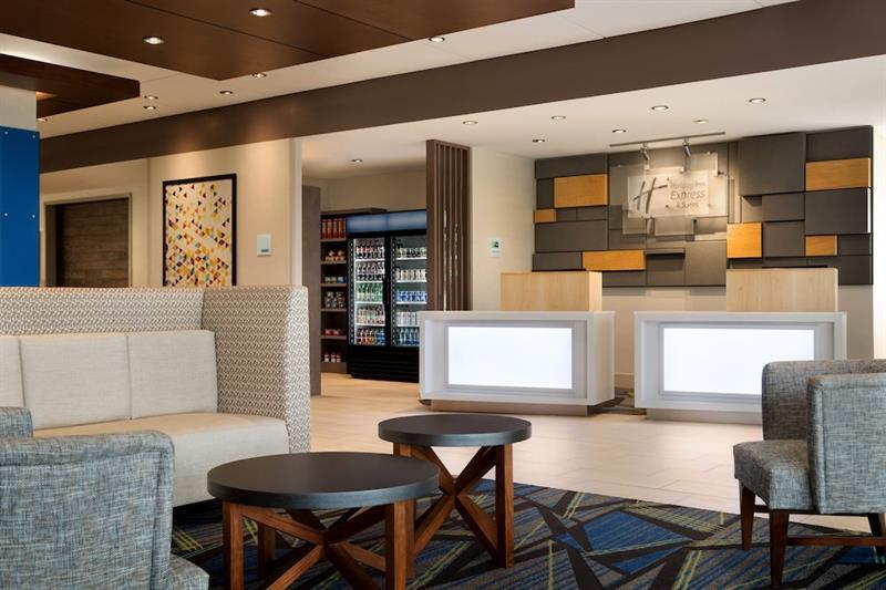Holiday Inn Express & Suites - Painesville - Concord By Ihg Exterior foto
